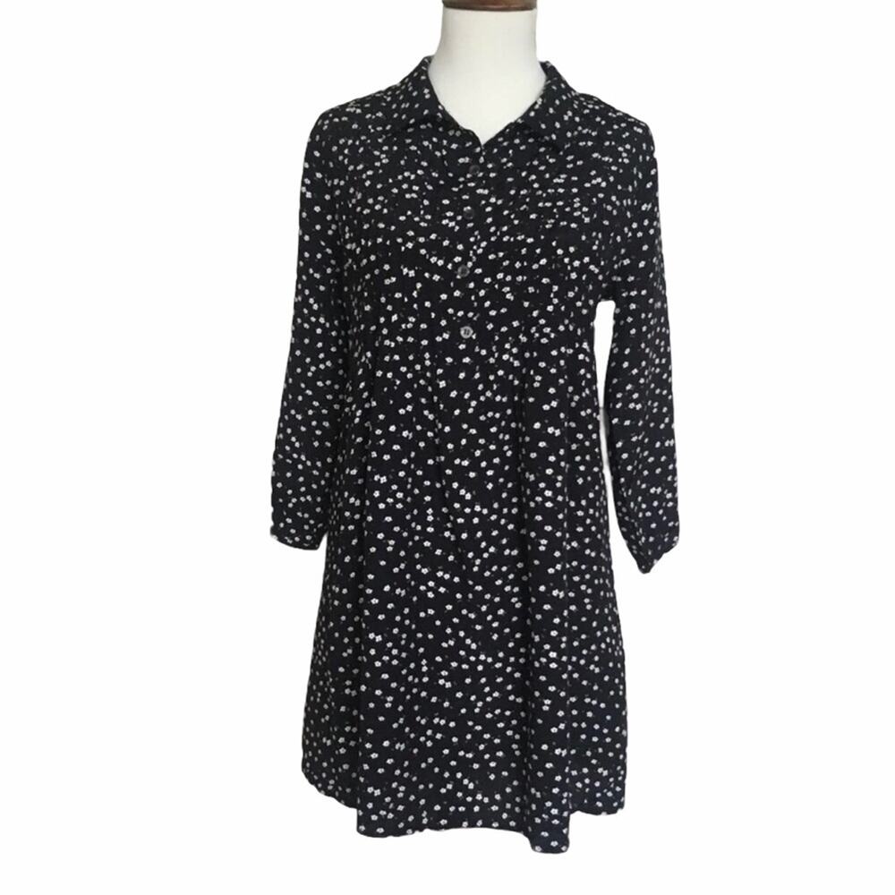 SALE Forever 21 Nineties Black Floral Dress S